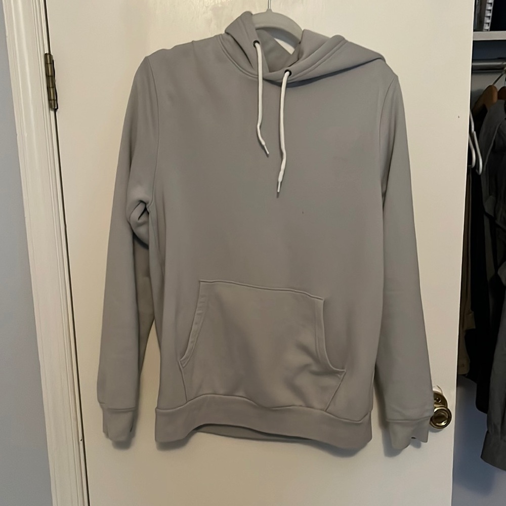 Gray old navy sweatshirt